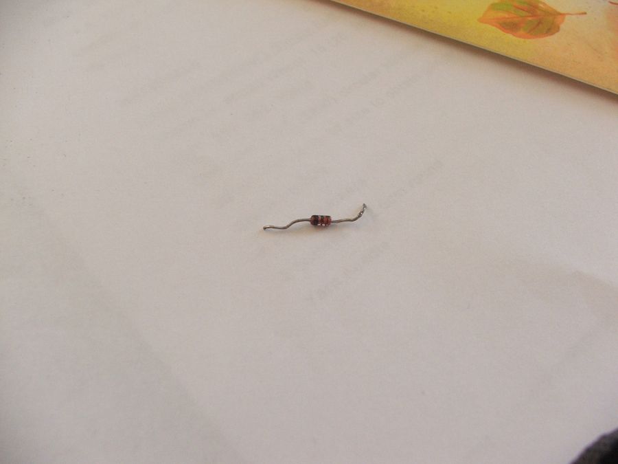 9V Zener diode